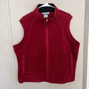 Columbia Women's Red Fleece Outerwear